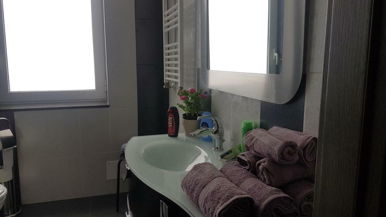 גלה Lilium In B&B מראה חיצוני תמונה