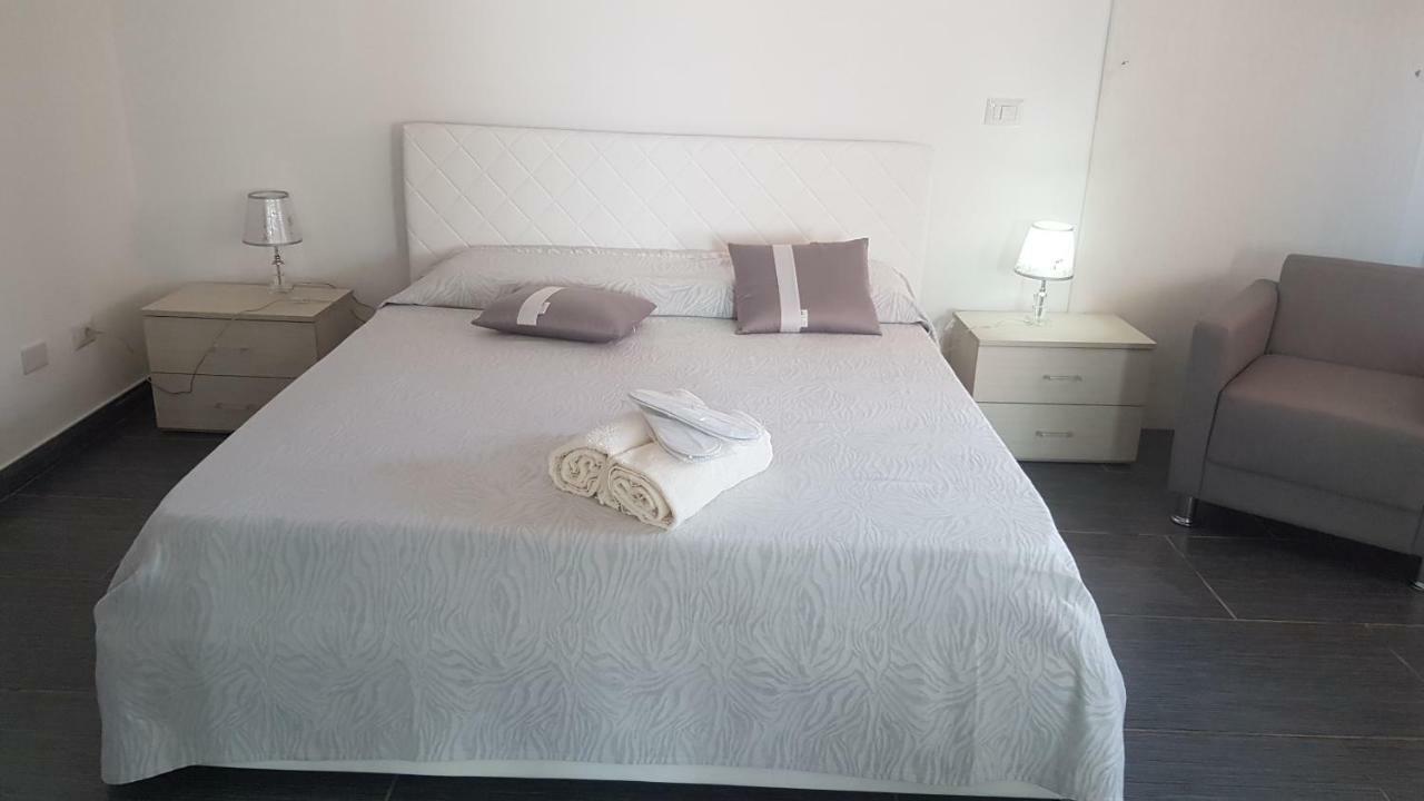 גלה Lilium In B&B מראה חיצוני תמונה
