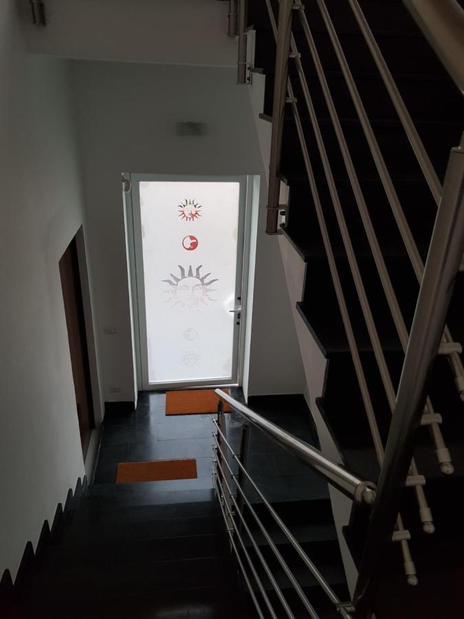 גלה Lilium In B&B מראה חיצוני תמונה
